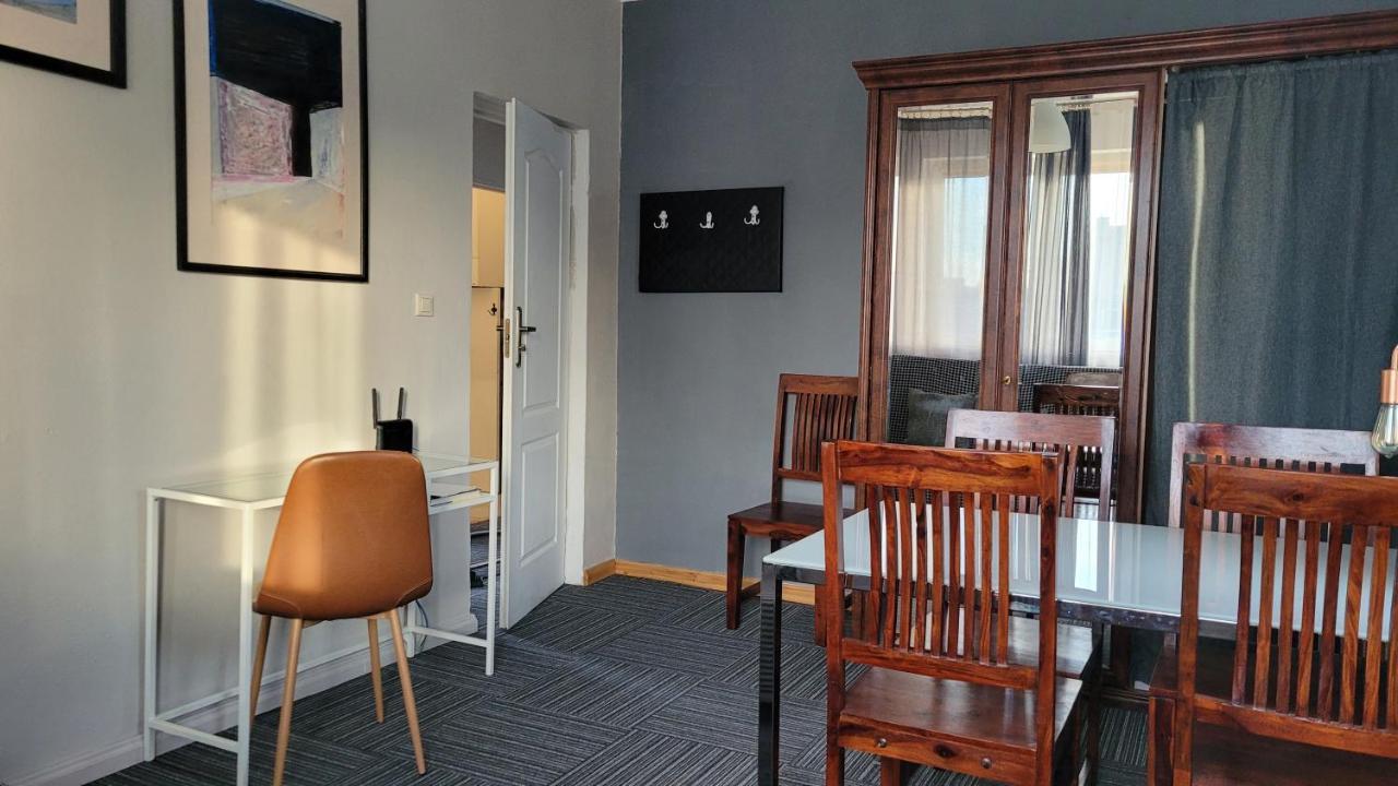 Apartament Almonia Wrocław Exteriör bild